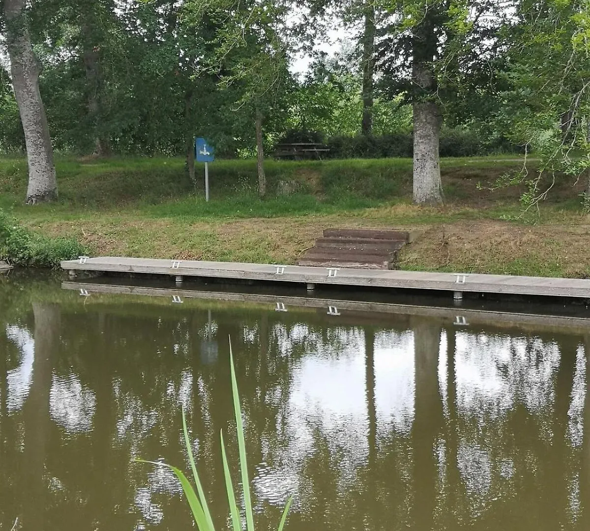 Le Champ Michel - Appartement Lumineux Et Cosy Chevaigne Lägenhet